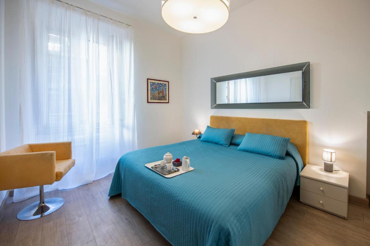 Mamo Florence - Amalia Piazza Signoria Apartment Buitenkant foto