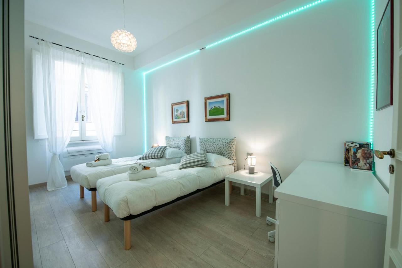 Mamo Florence - Amalia Piazza Signoria Apartment Buitenkant foto