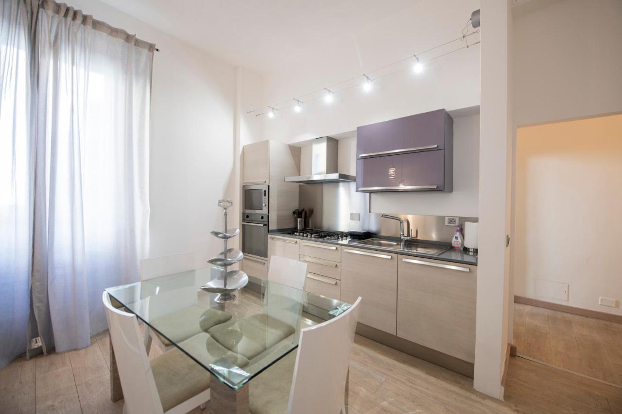 Mamo Florence - Amalia Piazza Signoria Apartment Buitenkant foto